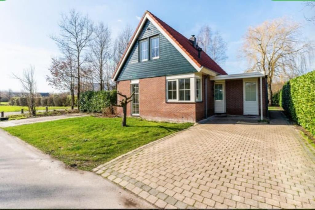 Comfort Villa For 8 People Zeewolde Bagian luar foto